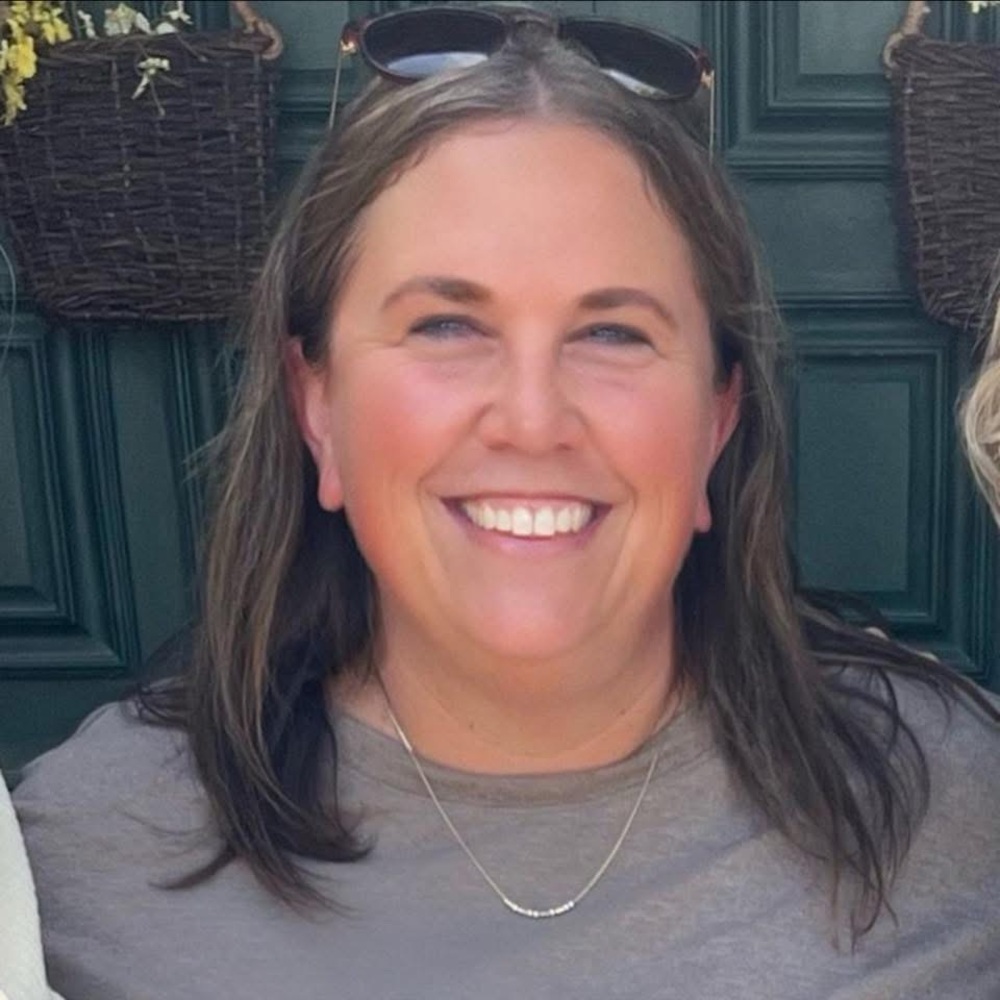 Meet your Posher, Angie